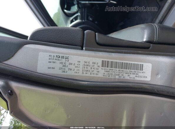 1C4RJFBG1JC336967 2018 JEEP GRAND CHEROKEE Gray Vista del compartimento del motor