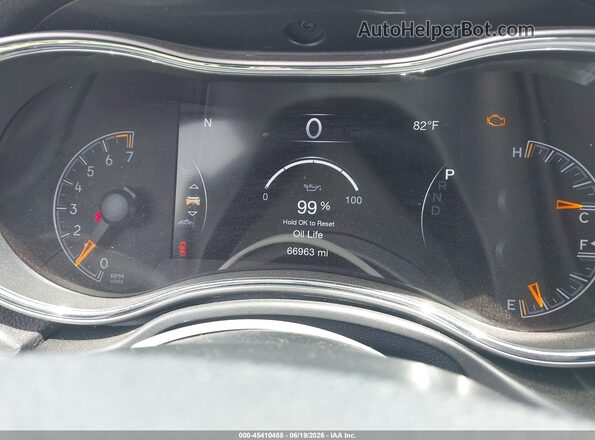 1C4RJFBG1JC336967 2018 JEEP GRAND CHEROKEE Gray Vista de los asientos traseros