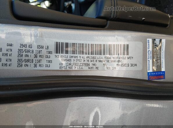 1C4RJFBG2JC379584 2018 JEEP GRAND CHEROKEE Silver Вид підкапотного простору