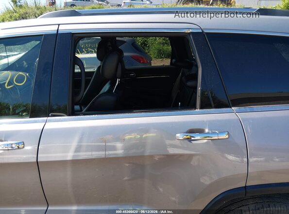 1C4RJFBG2JC379584 2018 JEEP GRAND CHEROKEE Silver 