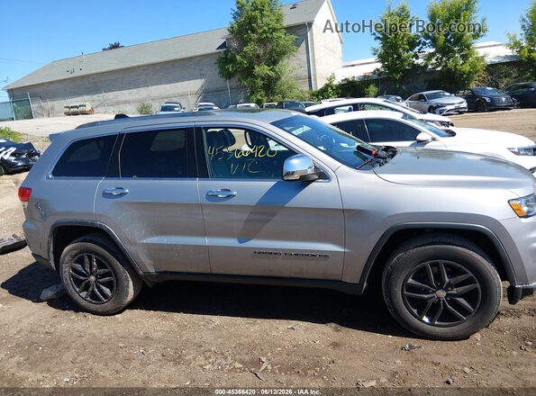 1C4RJFBG2JC379584 2018 JEEP GRAND CHEROKEE Silver Панорамний вид салону 360°