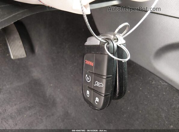 1C4RJFBG2KC683600 2019 JEEP GRAND CHEROKEE White წინა პანელის ხედი