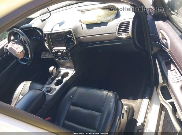 1C4RJFBG3JC406761 2018 JEEP GRAND CHEROKEE White Front interior view
