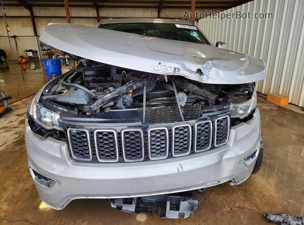 1C4RJFBG4HC604064 2017 JEEP GRAND Серебряный 