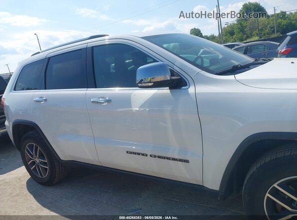 1C4RJFBG4HC810419 2017 JEEP GRAND CHEROKEE White Rear interior view