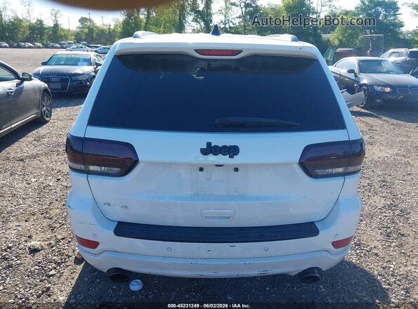1C4RJFBG4HC899585 2017 JEEP GRAND CHEROKEE White 