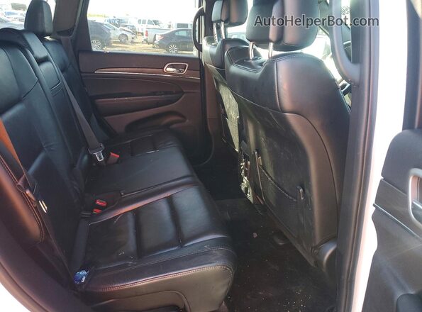 1C4RJFBG4JC478892 2018 JEEP GRAND White Rear interior view