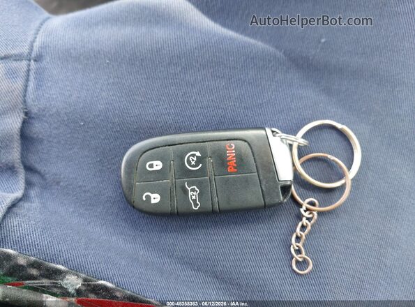 1C4RJFBG5GC497556 2016 JEEP GRAND CHEROKEE Синий Вид панели приборов