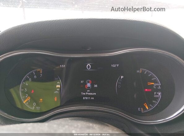 1C4RJFBG5JC137100 2018 JEEP GRAND CHEROKEE Gray Vista de los asientos traseros