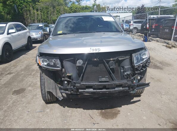 1C4RJFBG6GC333183 2016 JEEP GRAND CHEROKEE Gray Rear interior view