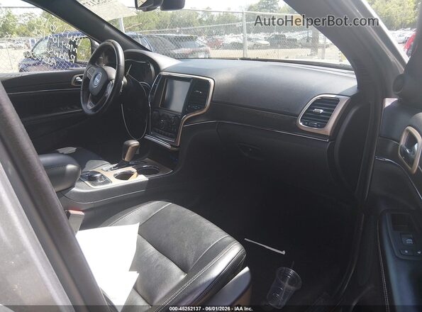 1C4RJFBG6GC333183 2016 JEEP GRAND CHEROKEE Gray Front interior view