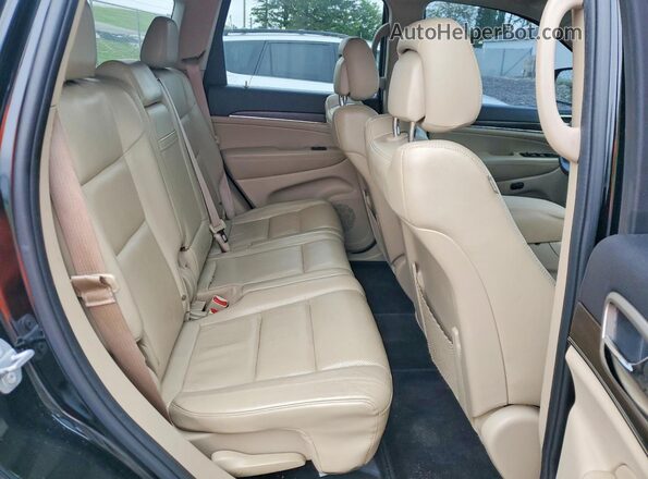 1C4RJFBG6HC683530 2017 JEEP GRAND Black Rear interior view
