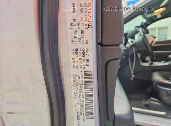 1C4RJFBG6JC120693 2018 JEEP GRAND Silver Widok naklejki z numerem VIN