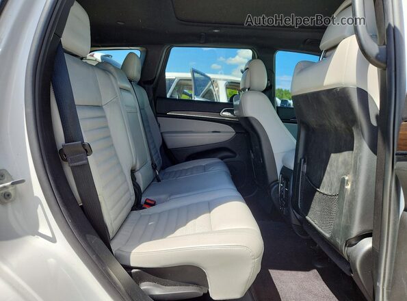 1C4RJFBG6JC129863 2018 JEEP GRAND White Вид задньої частини салону