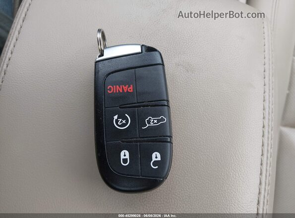 1C4RJFBG6LC290409 2020 JEEP GRAND CHEROKEE Белый Вид панели приборов