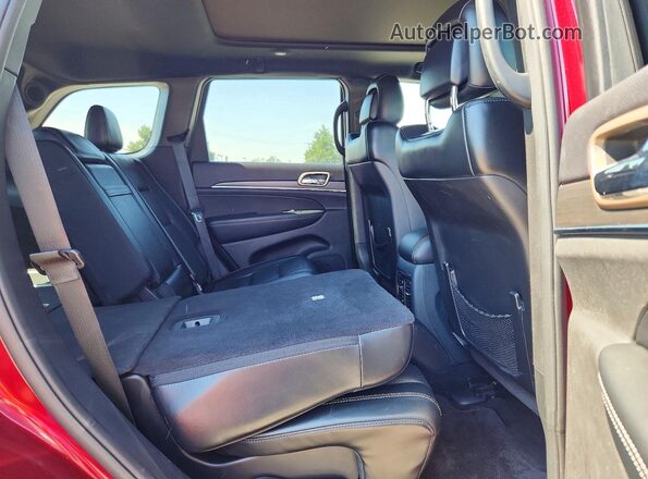 1C4RJFBG7GC495534 2016 JEEP GRAND Maroon Rear interior view