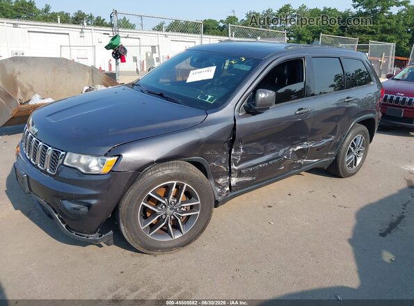 1C4RJFBG7HC761054 2017 JEEP GRAND CHEROKEE Gray Przód lewy