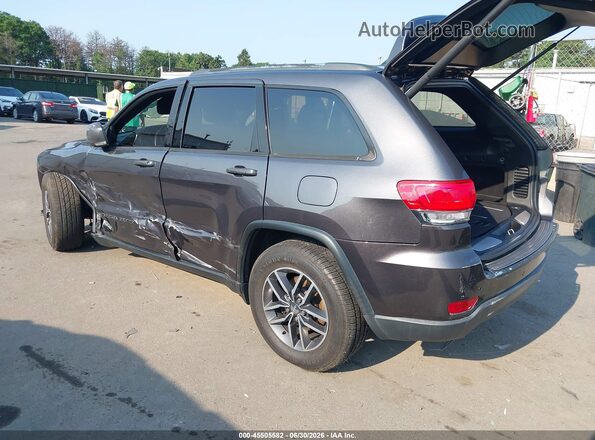 1C4RJFBG7HC761054 2017 JEEP GRAND CHEROKEE Gray Tył lewy