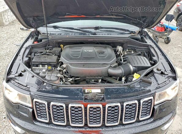 1C4RJFBG7JC399166 2018 JEEP GRAND Черный 