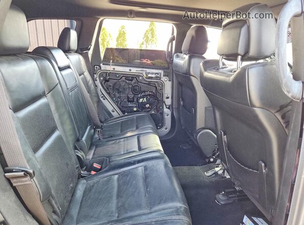 1C4RJFBG7KC772479 2019 JEEP GRAND Silver Widok wnętrza z tyłu