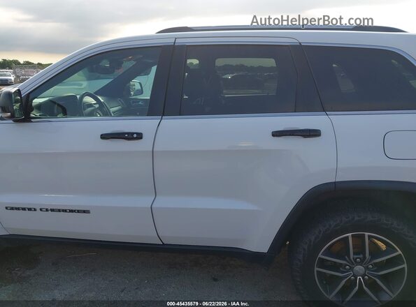 1C4RJFBG9HC852097 2017 JEEP GRAND CHEROKEE White Սալոնի 360 աստիճան տեսք