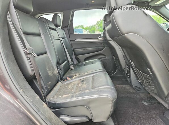 1C4RJFBG9KC526274 2019 JEEP GRAND Gray Rear interior view