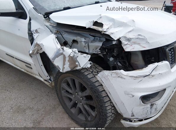 1C4RJFBT7HC640098 2017 JEEP GRAND CHEROKEE White Front view