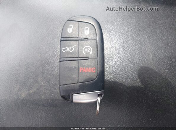 1C4RJFCG1GC496922 2016 JEEP GRAND CHEROKEE Black Вид панелі приладів