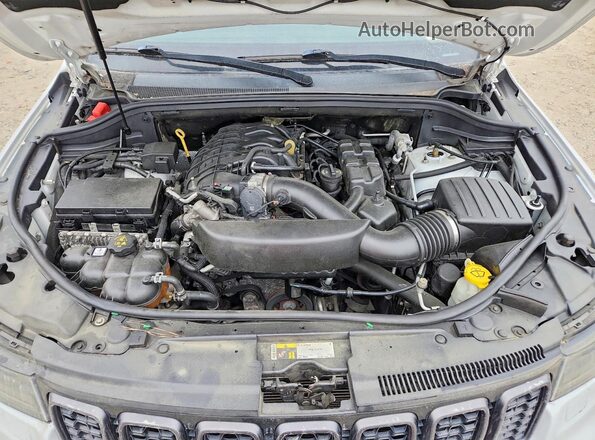 1C4RJFCG1JC158461 2018 JEEP GRAND White Vista del compartimento del motor