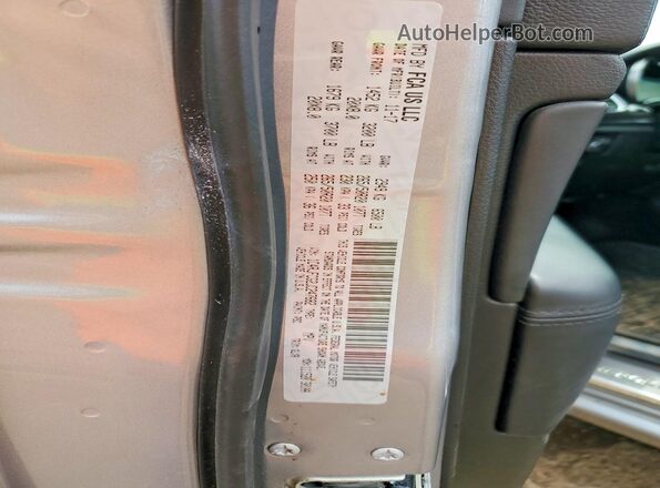 1C4RJFCG2JC247682 2018 JEEP GRAND Silver Вид підкапотного простору