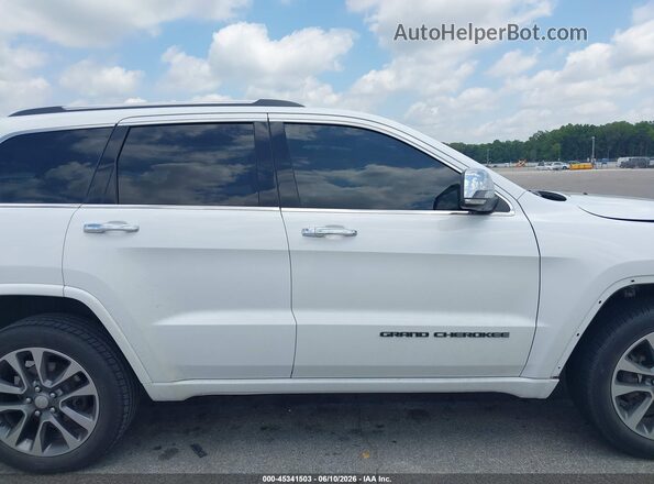 1C4RJFCG3HC957085 2017 JEEP GRAND CHEROKEE White 360 interior view