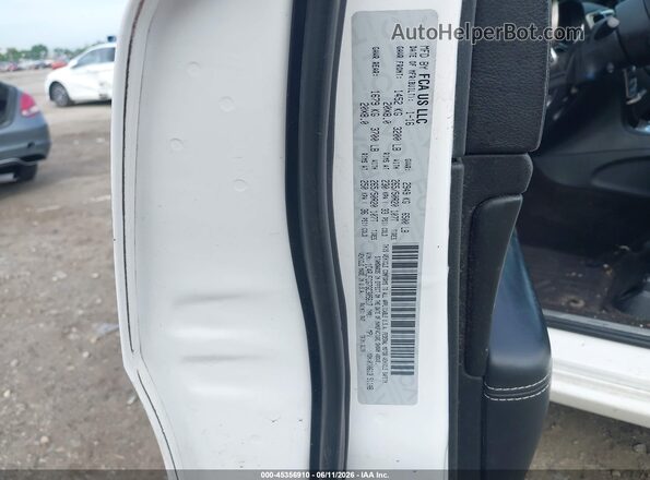 1C4RJFCG7GC305617 2016 JEEP GRAND CHEROKEE White Engine compartment view
