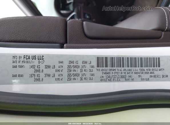 1C4RJFCG7JC136822 2018 JEEP GRAND CHEROKEE White Vista del compartimento del motor