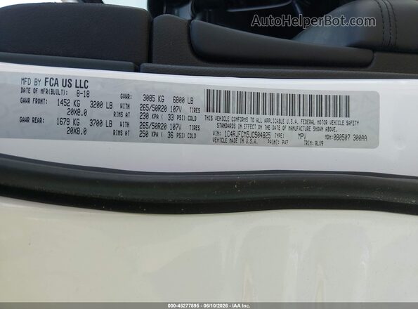 1C4RJFCM5JC504825 2018 JEEP GRAND CHEROKEE White Engine compartment view