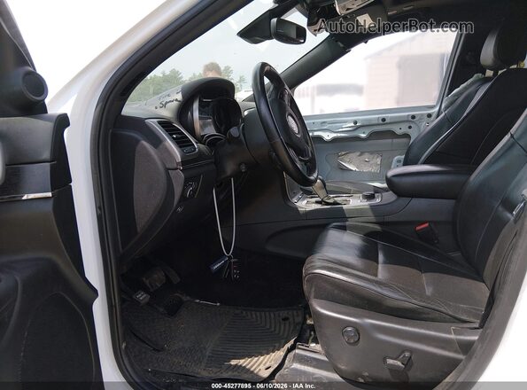 1C4RJFCM5JC504825 2018 JEEP GRAND CHEROKEE White Front interior view