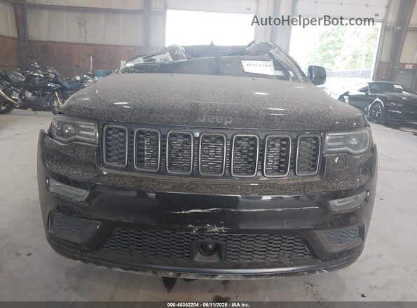 1C4RJFCT0JC405398 2018 JEEP GRAND CHEROKEE Черный Вид щитка приборов