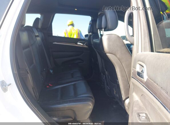 1C4RJFCT3JC166610 2018 JEEP GRAND CHEROKEE White Widok naklejki z numerem VIN