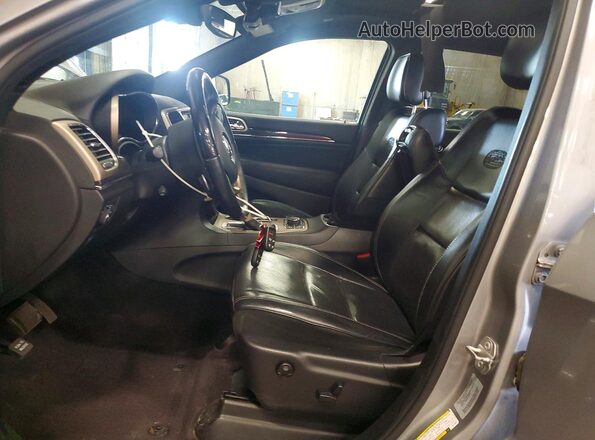 1C4RJFCTXHC749508 2017 JEEP GRAND Gray Front interior view