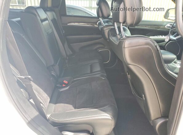 1C4RJFDJ0GC458334 2016 JEEP GRAND White Vista de los asientos traseros