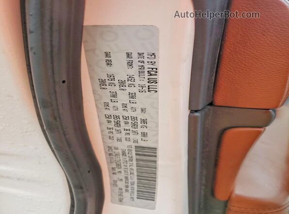 1C4RJFJT2HC688724 2017 JEEP GRAND White Вид підкапотного простору