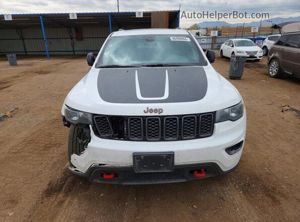1C4RJFLG0JC303473 2018 JEEP GRAND White Вид спереду