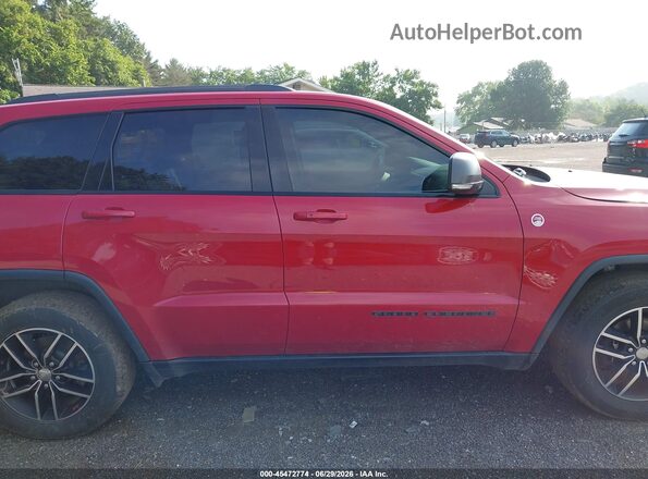 1C4RJFLG2HC612775 2017 JEEP GRAND CHEROKEE Red Widok wnętrza z tyłu