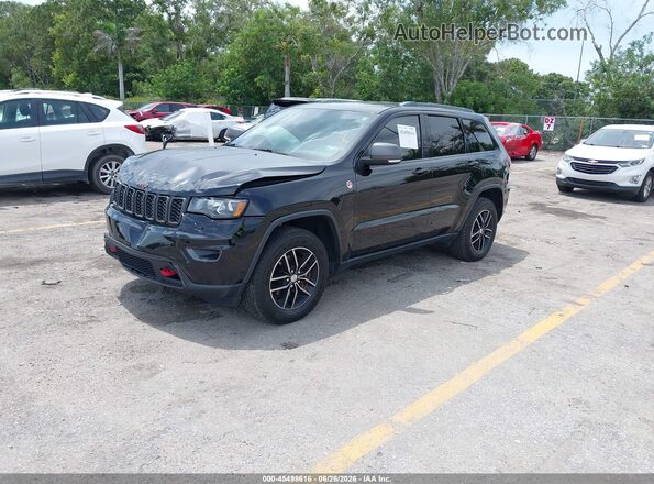1C4RJFLG2JC251831 2018 JEEP GRAND CHEROKEE Black წინა მარცხენა ხედი სამი მეოთხედიდან