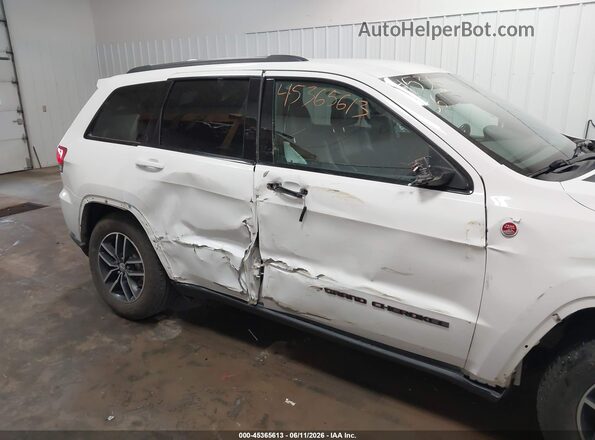 1C4RJFLG6HC754644 2017 JEEP GRAND CHEROKEE White Вид спереду