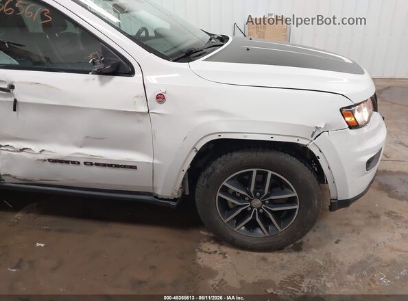 1C4RJFLG6HC754644 2017 JEEP GRAND CHEROKEE White 