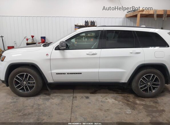 1C4RJFLG6HC754644 2017 JEEP GRAND CHEROKEE White Панорамний вид салону 360°