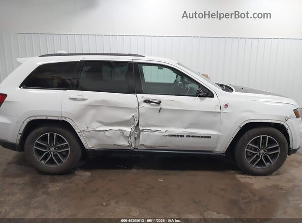 1C4RJFLG6HC754644 2017 JEEP GRAND CHEROKEE White Вид задньої частини салону