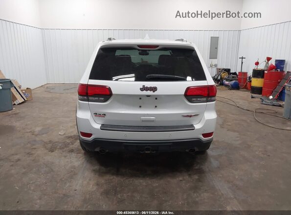 1C4RJFLG6HC754644 2017 JEEP GRAND CHEROKEE White 