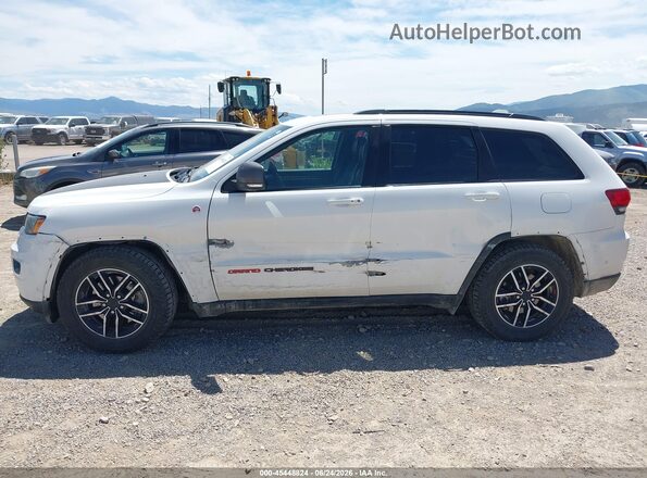 1C4RJFLGXMC635926 2021 JEEP GRAND CHEROKEE White 360 interior view