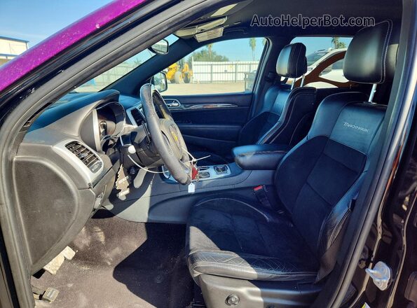 1C4RJFN91JC224036 2018 JEEP GRAND Purple Вид салону спереду